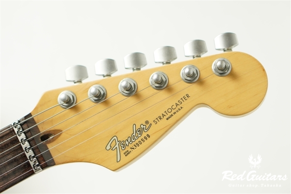 Stratocaster Plus Deluxe - Mystic Black